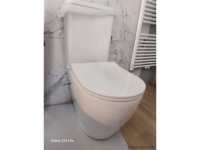 Toilet design - afbeelding 2 van  3