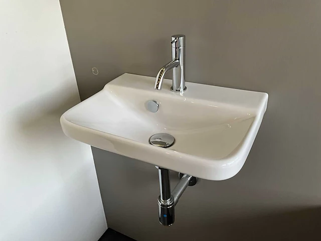 Toilet duravit+ handenwasser duravit - afbeelding 7 van  10