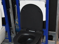 Toilet flaminia compleet met installatie - afbeelding 1 van  2