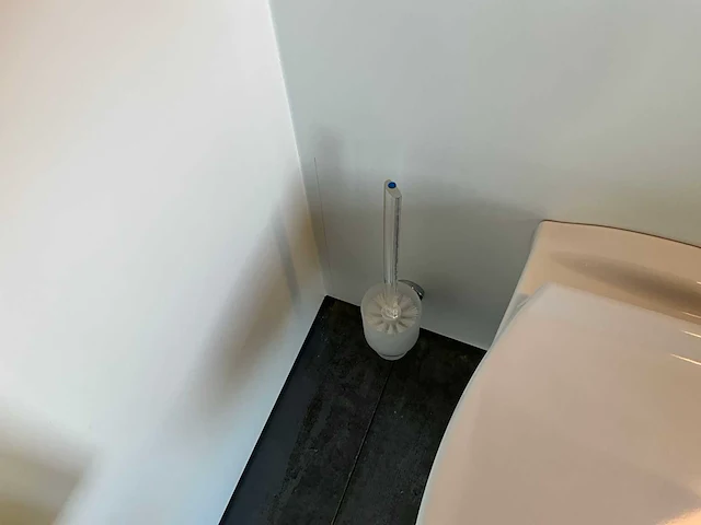 Toilet procasa normus - afbeelding 4 van  7