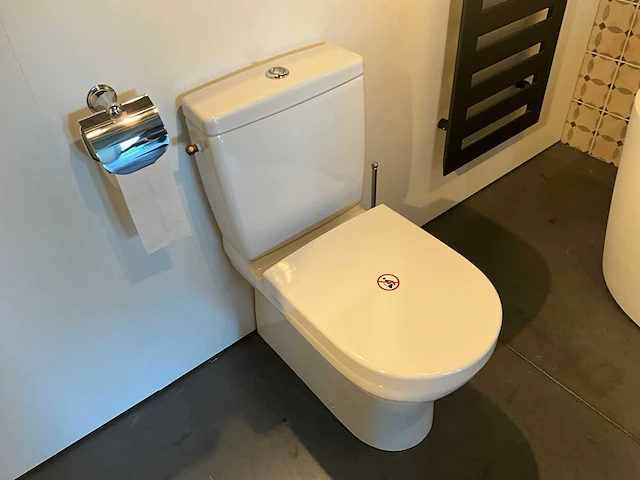 Toilet villeroy&boch o.novo - afbeelding 2 van  7