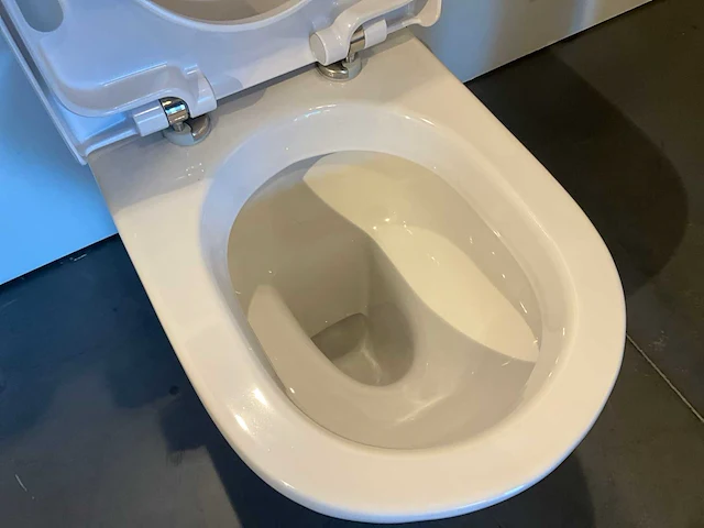 Toilet villeroy&boch o.novo - afbeelding 6 van  7