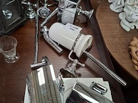 Toiletbenodigdheden - afbeelding 1 van  4