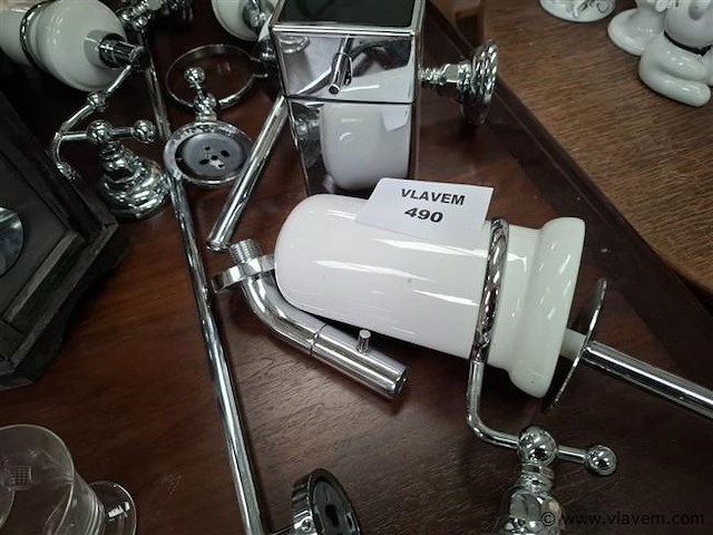 Toiletbenodigdheden - afbeelding 3 van  4