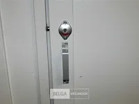 Toiletcabine - afbeelding 2 van  5