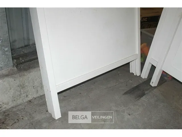 Toiletcabine - afbeelding 3 van  5
