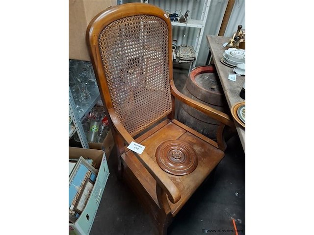 Toiletstoel - afbeelding 1 van  2