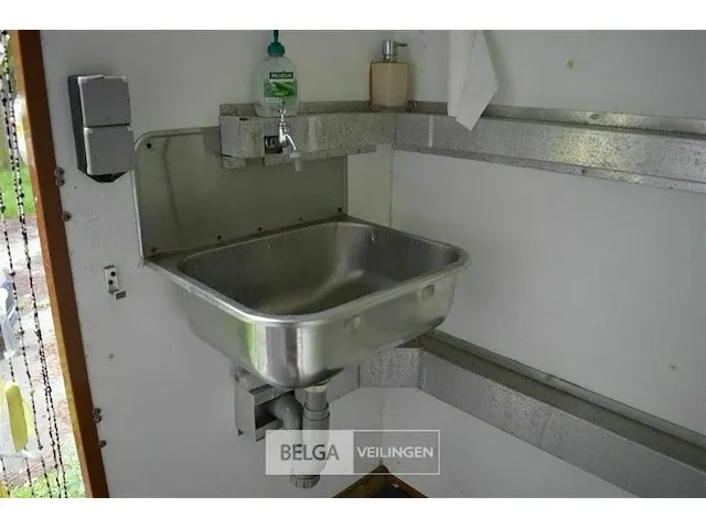 Toiletwagen warsco - afbeelding 50 van  50