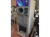 Tomra - sorteer- en leeggoed automaat - afbeelding 2 van  5