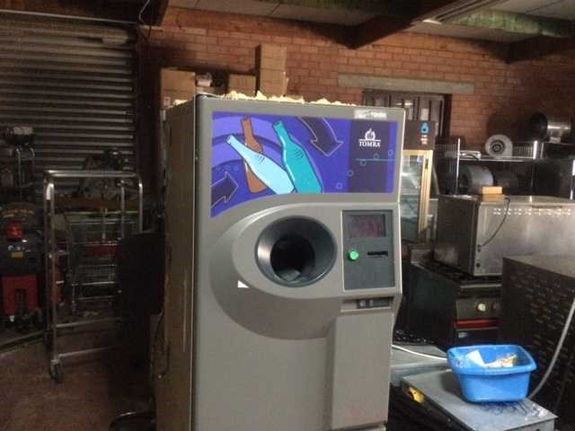 Tomra - sorteer- en leeggoed automaat - afbeelding 5 van  5