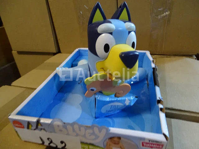 Tomy swimming bluey badspeeltje voor + 18 maanden - afbeelding 2 van  4