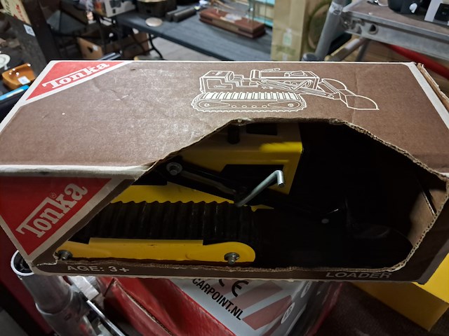 Tonka bulldozer nieuw in originele doos 320mm - afbeelding 4 van  5