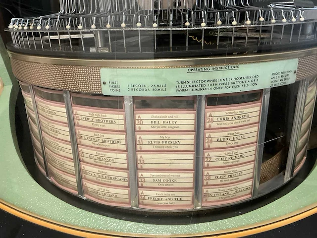 Tonomat panoramic 200 melodies jukebox - afbeelding 3 van  5