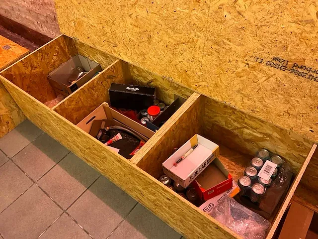 Toogmeubel combinatie en 2 grote opbergbakken - afbeelding 3 van  13