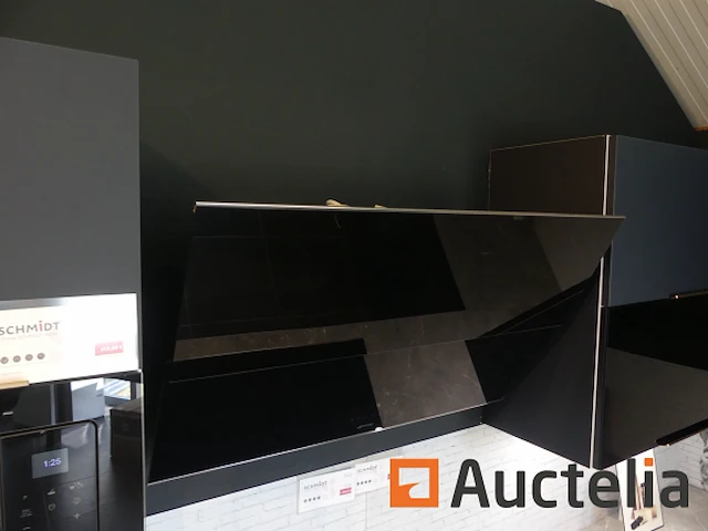 Toon keuken met inbouwapparatuur - afbeelding 8 van  47