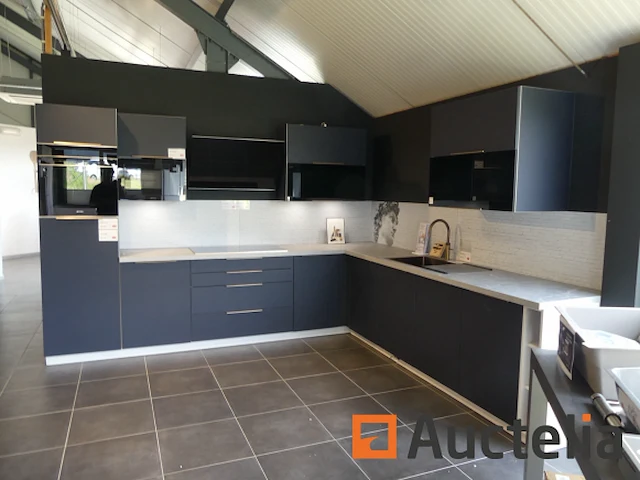 Toon keuken met inbouwapparatuur - afbeelding 44 van  47