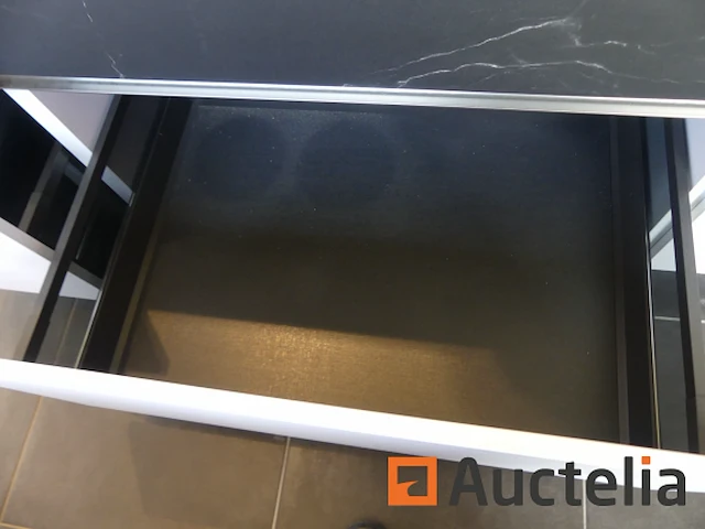 Toon keuken met inbouwapparatuur - afbeelding 13 van  51