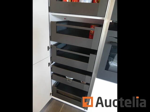 Toon keuken met inbouwapparatuur - afbeelding 21 van  51