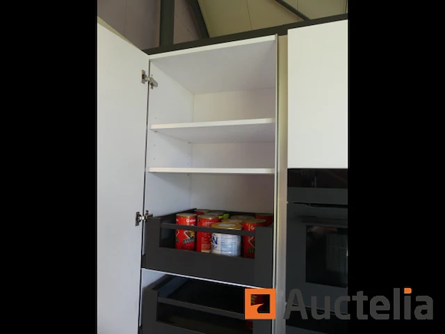 Toon keuken met inbouwapparatuur - afbeelding 32 van  51