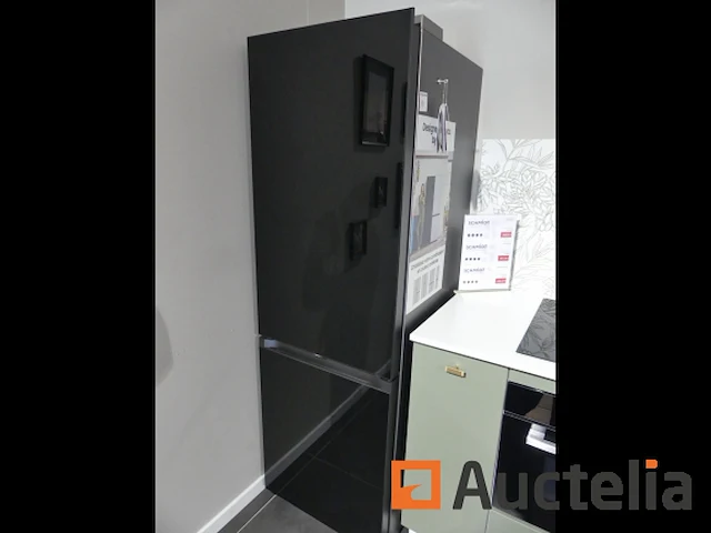 Toon keuken met inbouwapparatuur - afbeelding 4 van  38