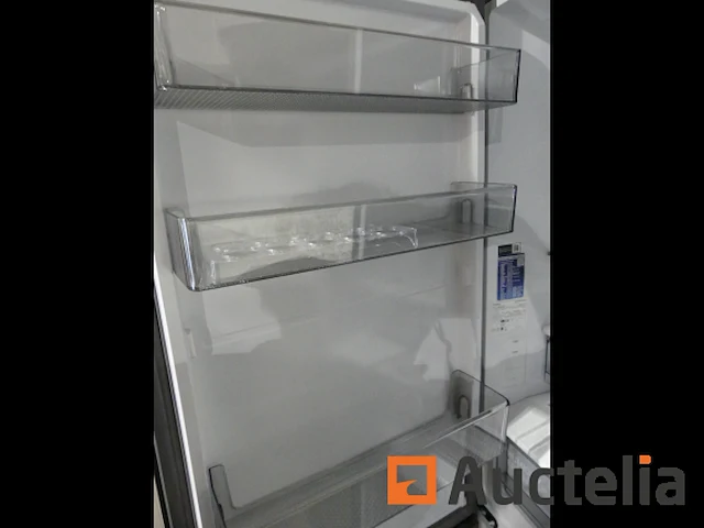 Toon keuken met inbouwapparatuur - afbeelding 11 van  38