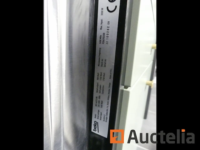Toon keuken met inbouwapparatuur - afbeelding 15 van  38