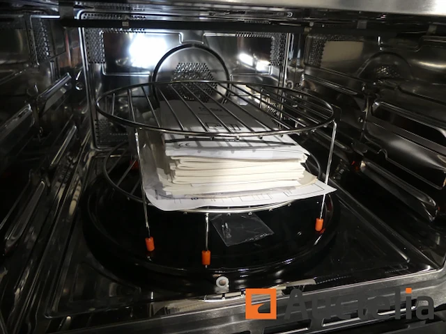 Toon keuken met inbouwapparatuur - afbeelding 28 van  38