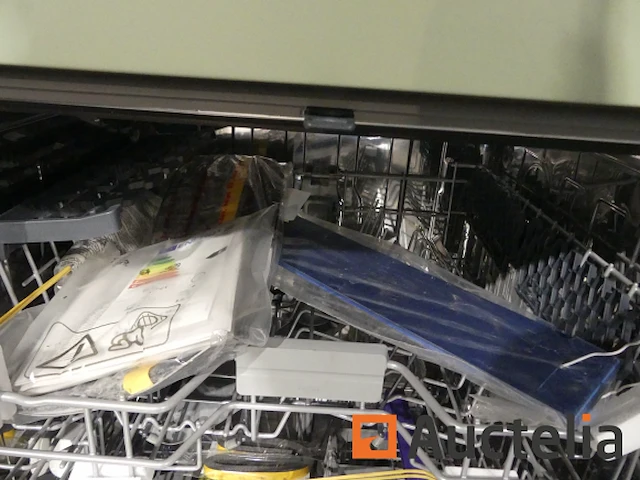 Toon keuken met inbouwapparatuur - afbeelding 30 van  38