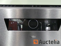Toon keuken met inbouwapparatuur - afbeelding 38 van  38