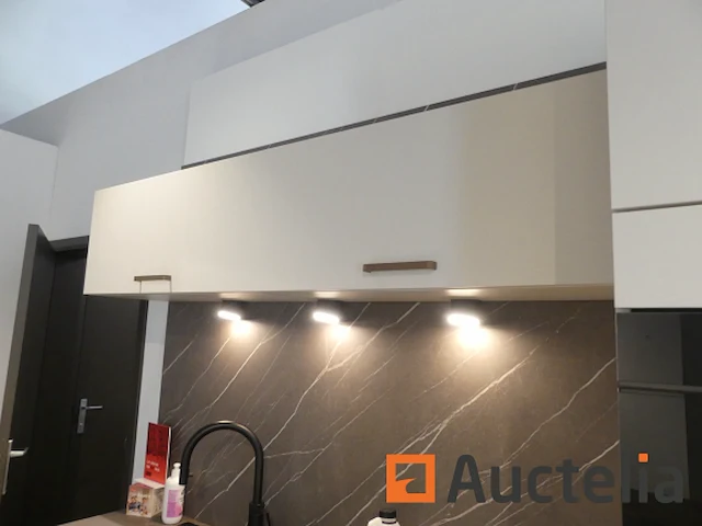 Toon keuken met inbouwapparatuur - afbeelding 25 van  57