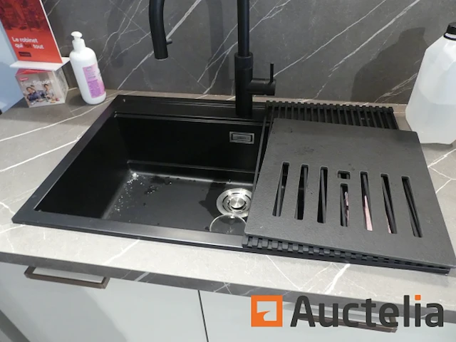 Toon keuken met inbouwapparatuur - afbeelding 29 van  57