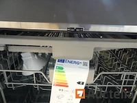 Toon keuken met inbouwapparatuur - afbeelding 8 van  51