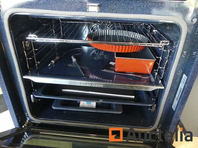 Toon keuken met inbouwapparatuur - afbeelding 16 van  51