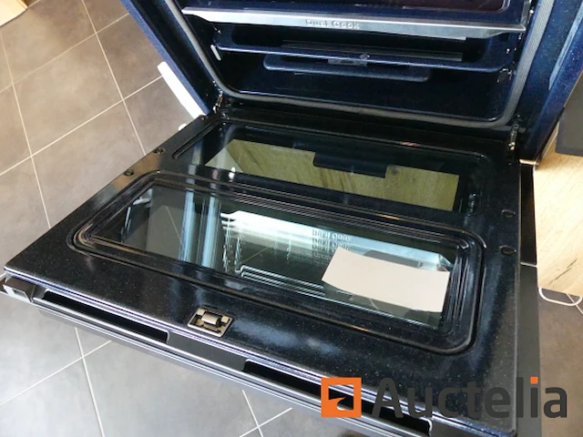 Toon keuken met inbouwapparatuur - afbeelding 47 van  51