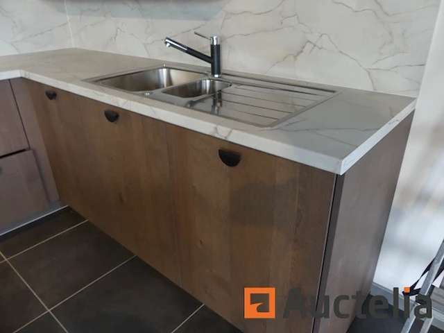 Toon keuken met inbouwapparatuur - afbeelding 12 van  44