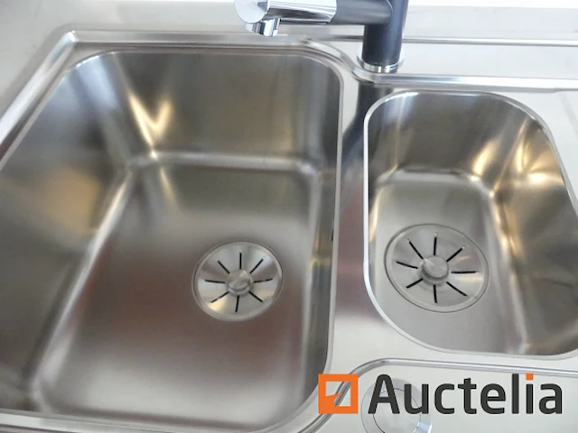 Toon keuken met inbouwapparatuur - afbeelding 31 van  44