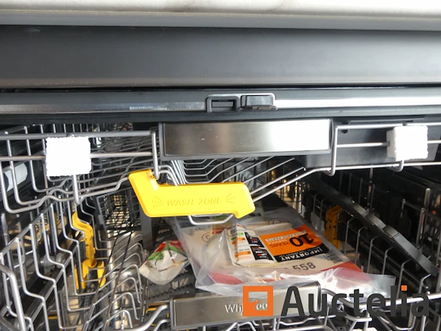 Toon keuken met inbouwapparatuur - afbeelding 23 van  44
