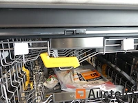Toon keuken met inbouwapparatuur - afbeelding 23 van  44