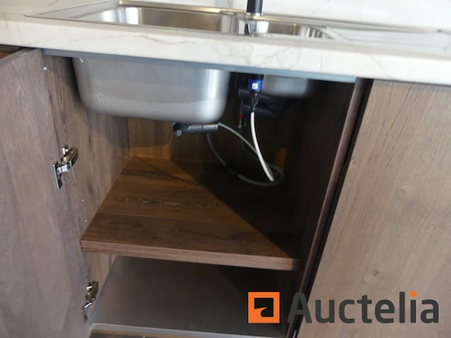 Toon keuken met inbouwapparatuur - afbeelding 41 van  44