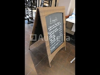 Toonbankkast met massief mahoniehouten planken + dubbelzijdige tafel - afbeelding 9 van  9