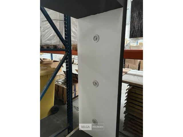 Toonzaalkast met verlichting l180xb60xh110 cm - afbeelding 2 van  2