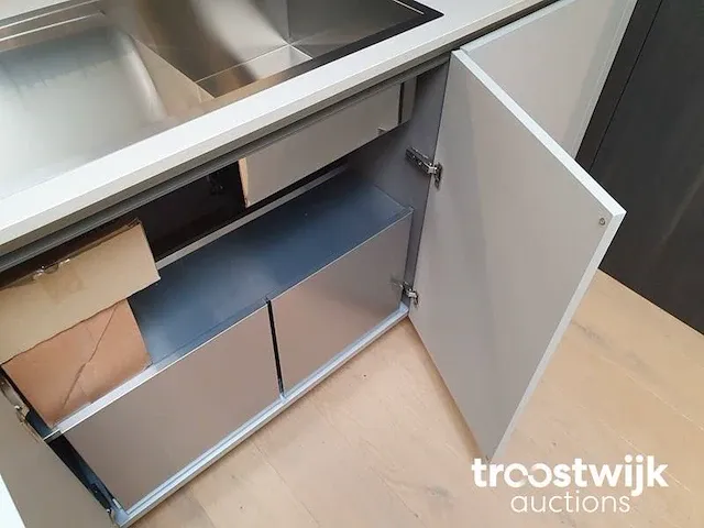 Toonzaalkeuken (c) - afbeelding 3 van  17