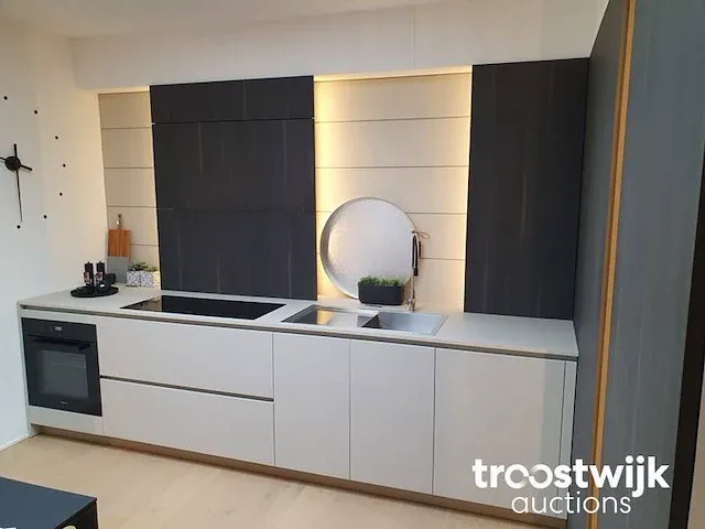 Toonzaalkeuken (c) - afbeelding 10 van  17