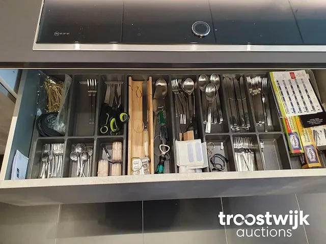 Toonzaalkeuken (c) - afbeelding 5 van  5