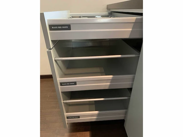 Toonzaalkeuken in bouwpakket - afbeelding 6 van  17