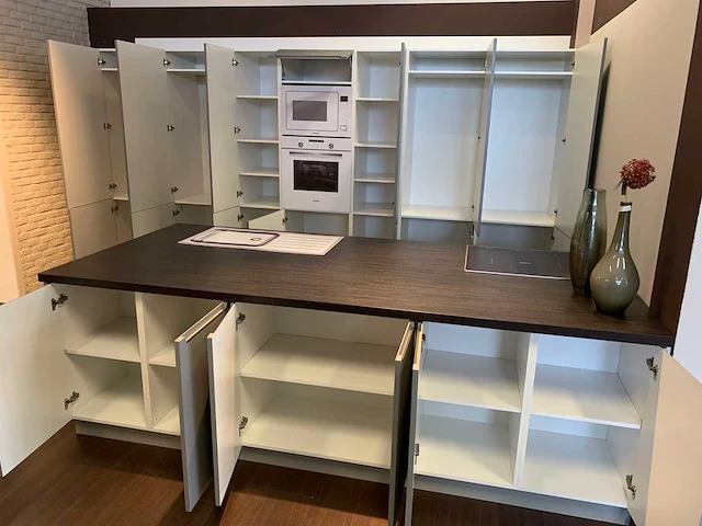 Toonzaalkeuken in bouwpakket - afbeelding 17 van  17