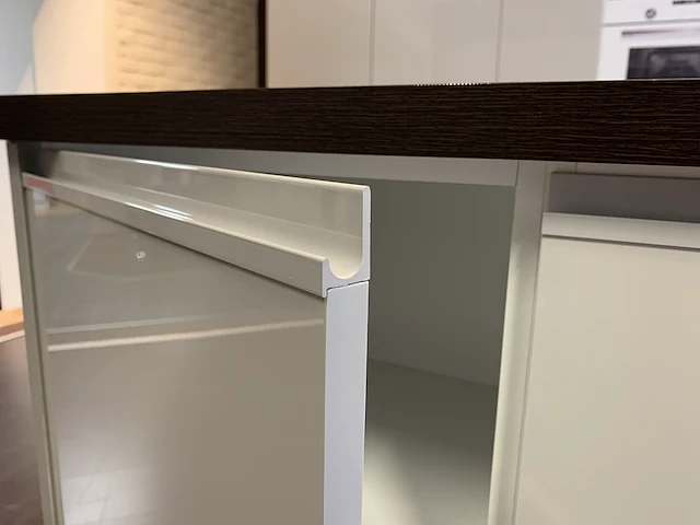 Toonzaalkeuken in bouwpakket - afbeelding 17 van  18