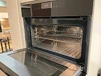 Toonzaalkeuken schüller met electrolux apparatuur - afbeelding 22 van  25