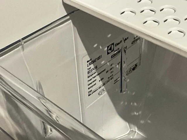Toonzaalkeuken schüller met electrolux apparatuur - afbeelding 25 van  25