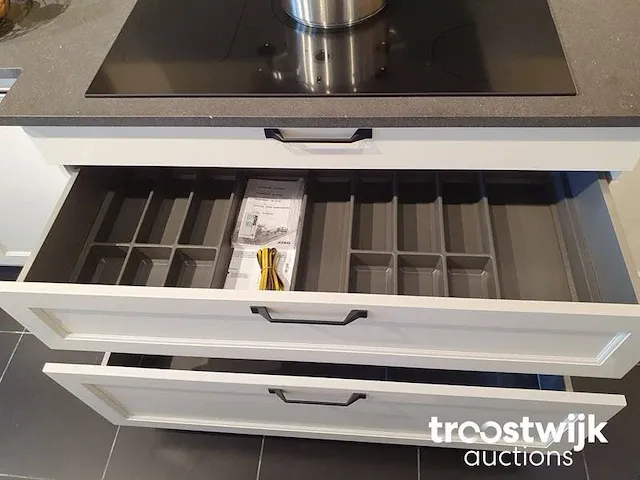 Toonzaalkeuken - afbeelding 11 van  42
